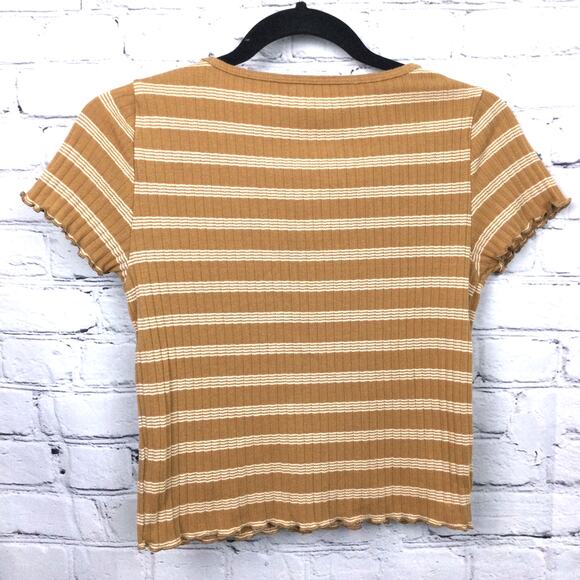 American Eagle Scoop Neck Snap Front Tan Striped Scalloped Cropped Top Size S - Picture 2 of 8
